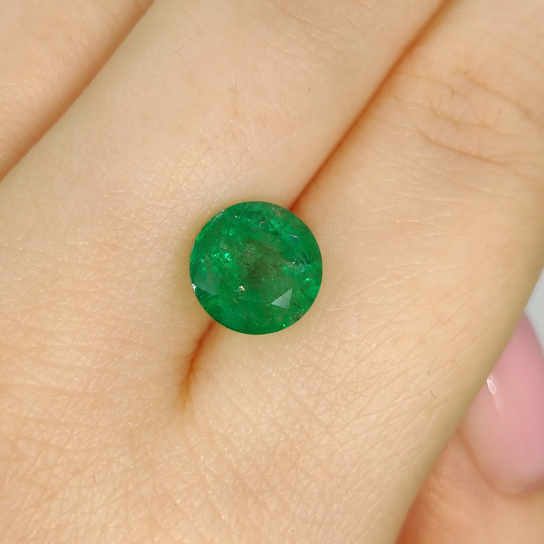 Изумруд огранки Круг весом 2.66ct, Замбия 2