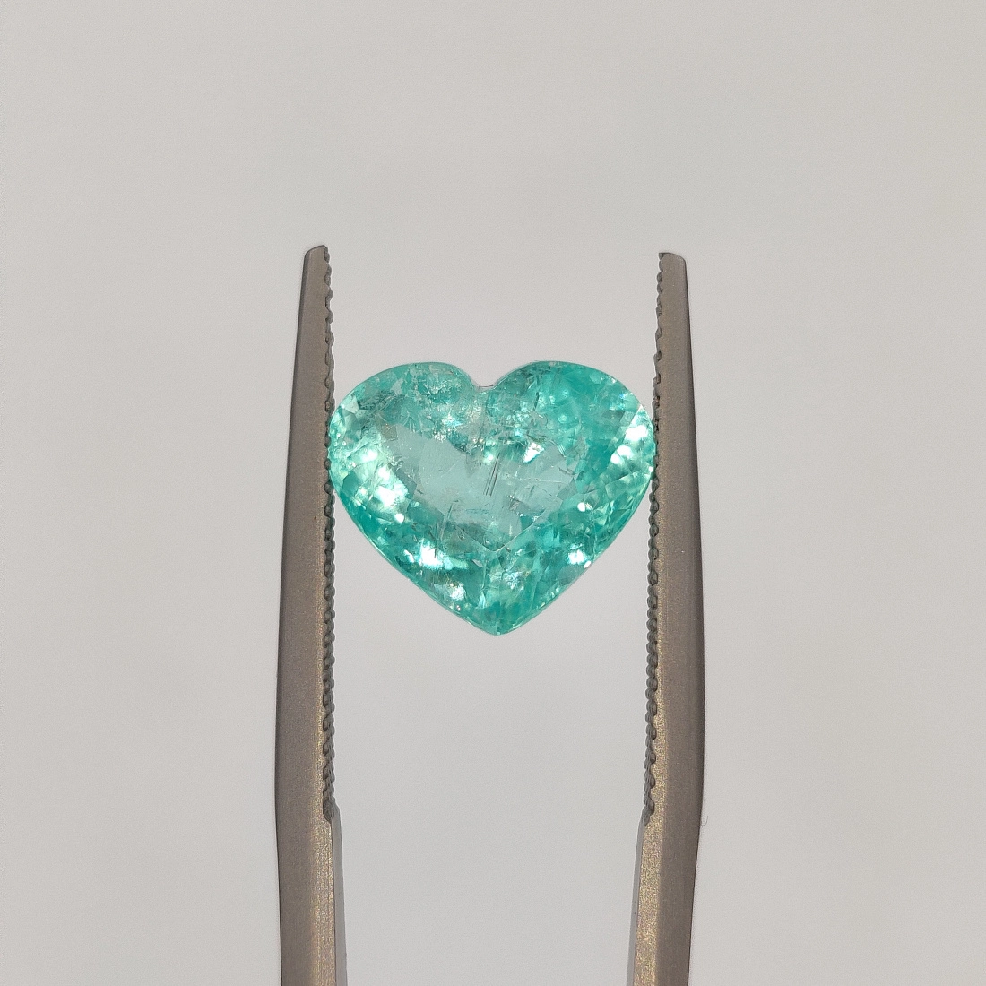 Турмалин параиба огранки Сердце 5.58ct, Мозамбик 1