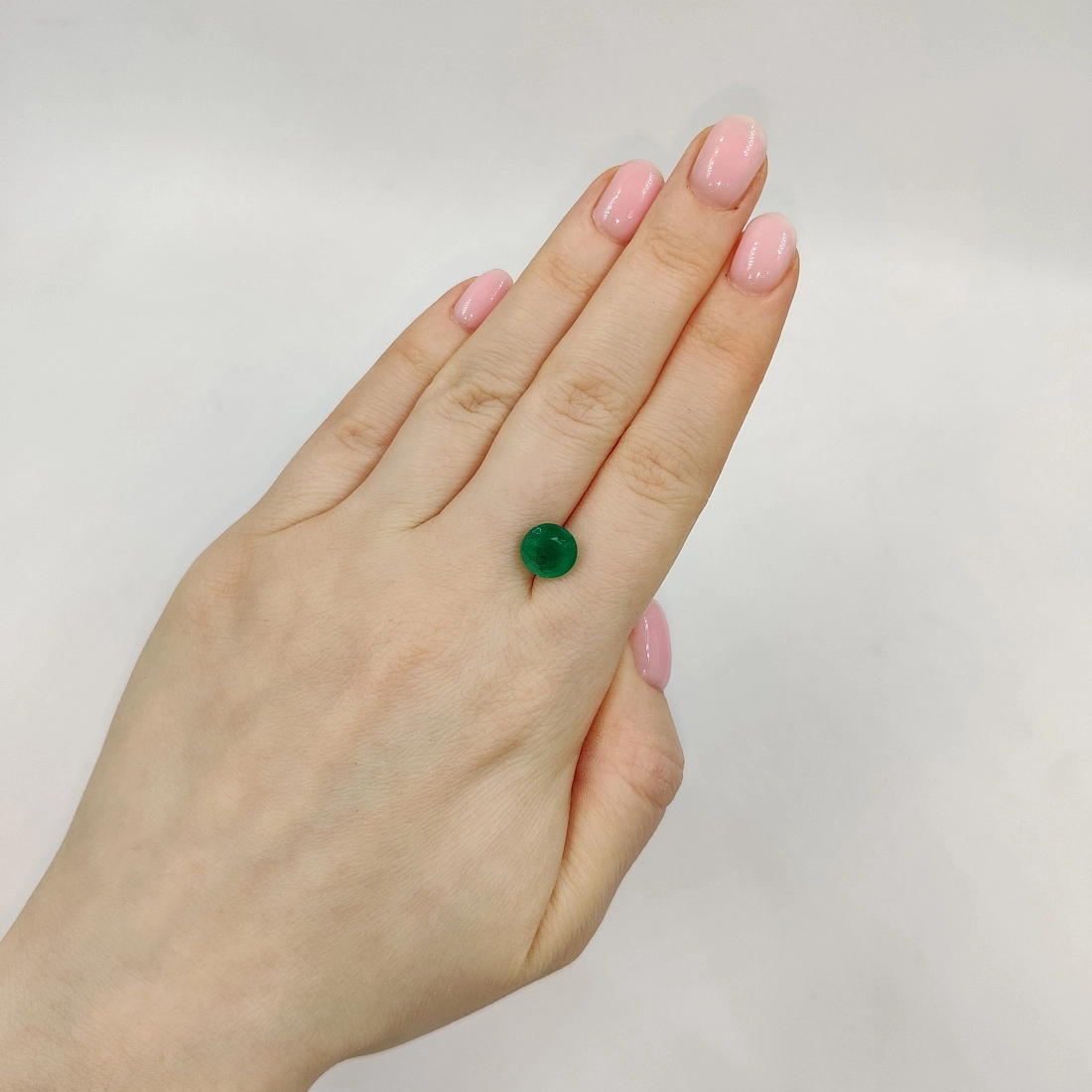 Изумруд огранки Круг весом 2.31ct, Замбия 3