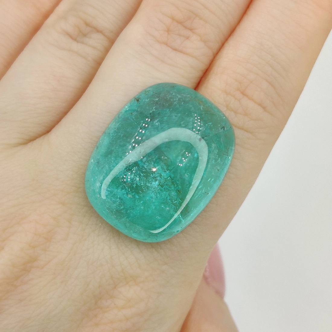 Турмалин параиба огранки Кабошон 49.41ct, Мозамбик 1
