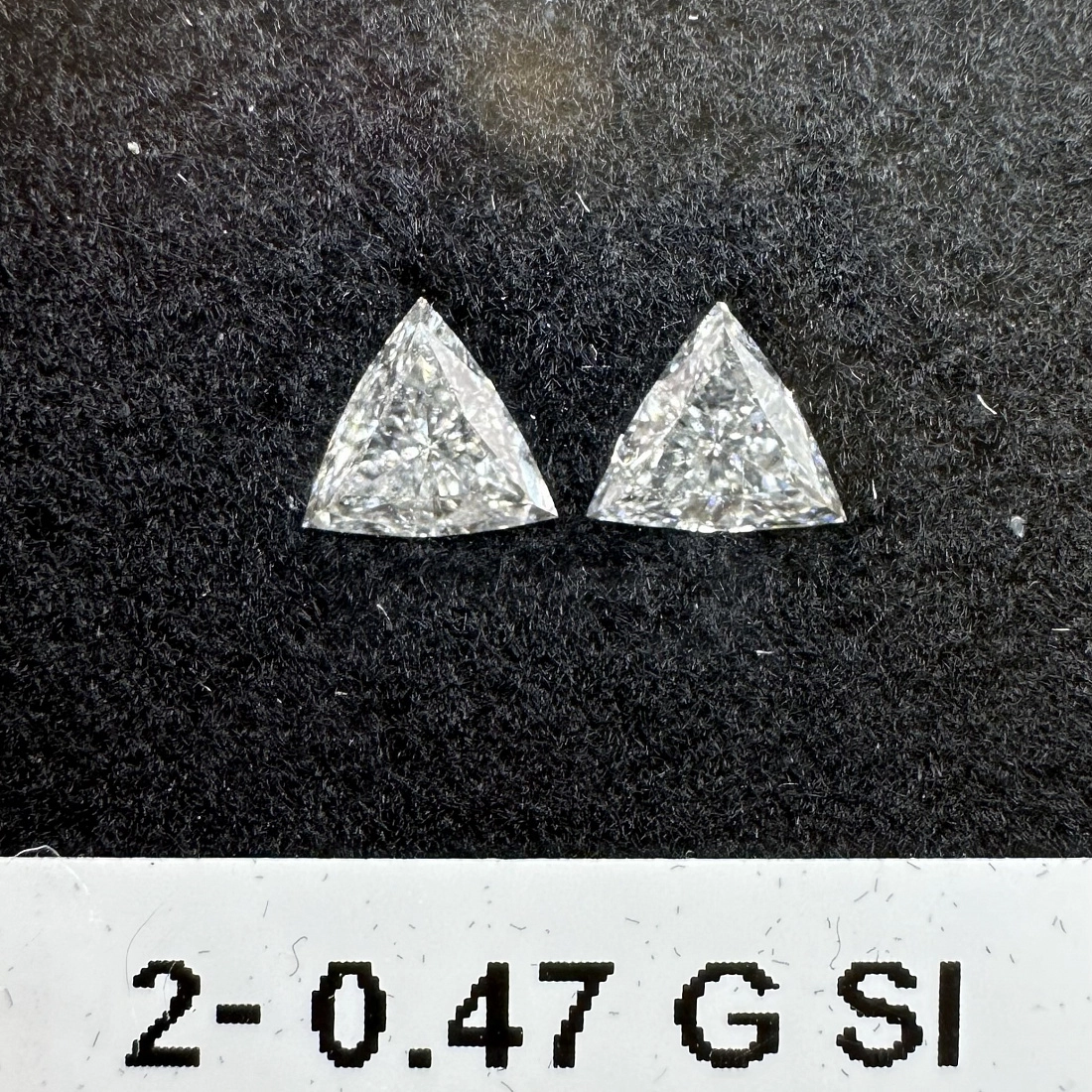 Боковые бриллианты огранки Triangle 0.47ct 1
