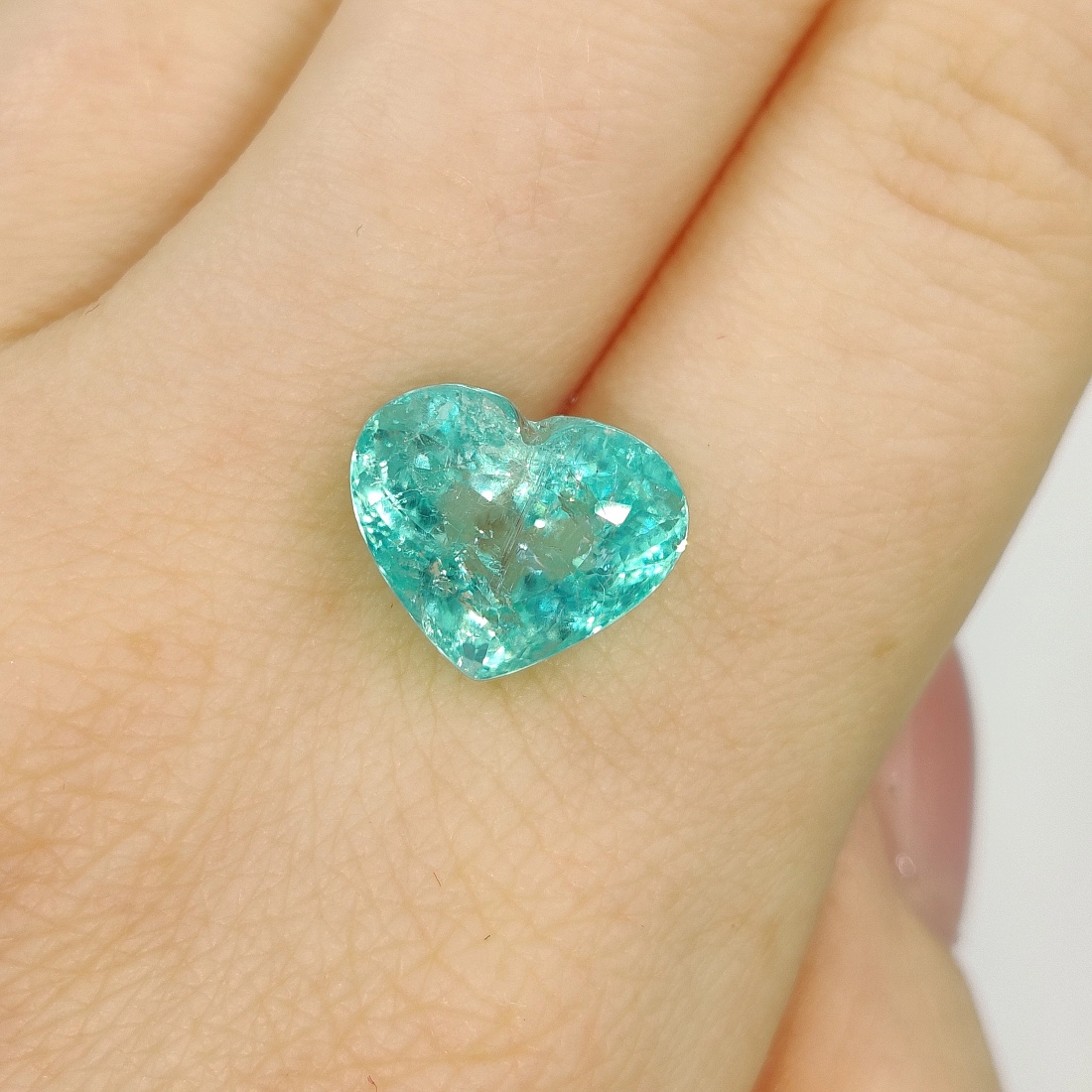 Турмалин параиба огранки Сердце 5.58ct, Мозамбик 2
