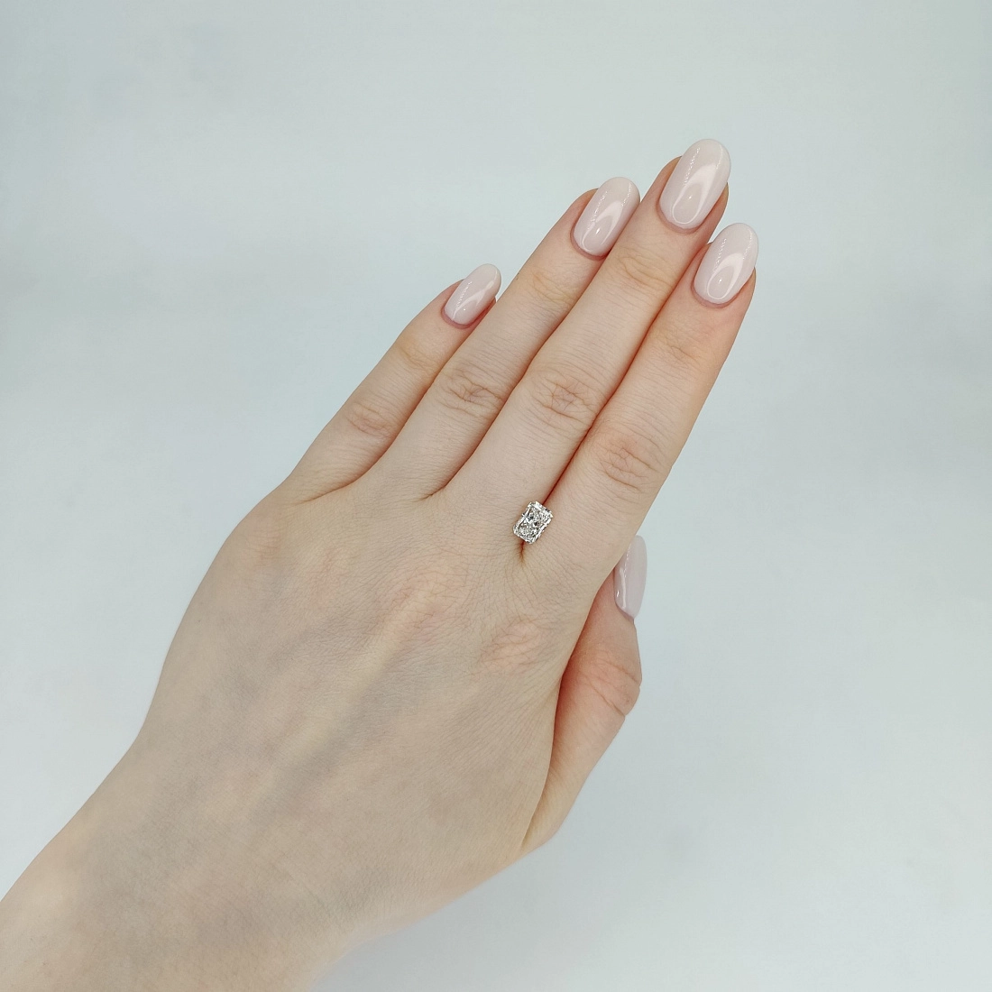 Бриллиант огранки Радиант 1.00ct 3